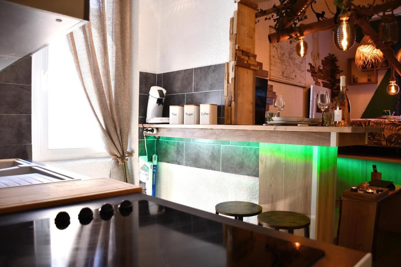 La Cahute H24,Cosy,Port,Plage,Wifi,Netflix La Seyne-sur-Mer Bagian luar foto